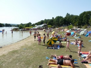 plage à la Base de loisirs du colvert à Bonzée en Meuse 55